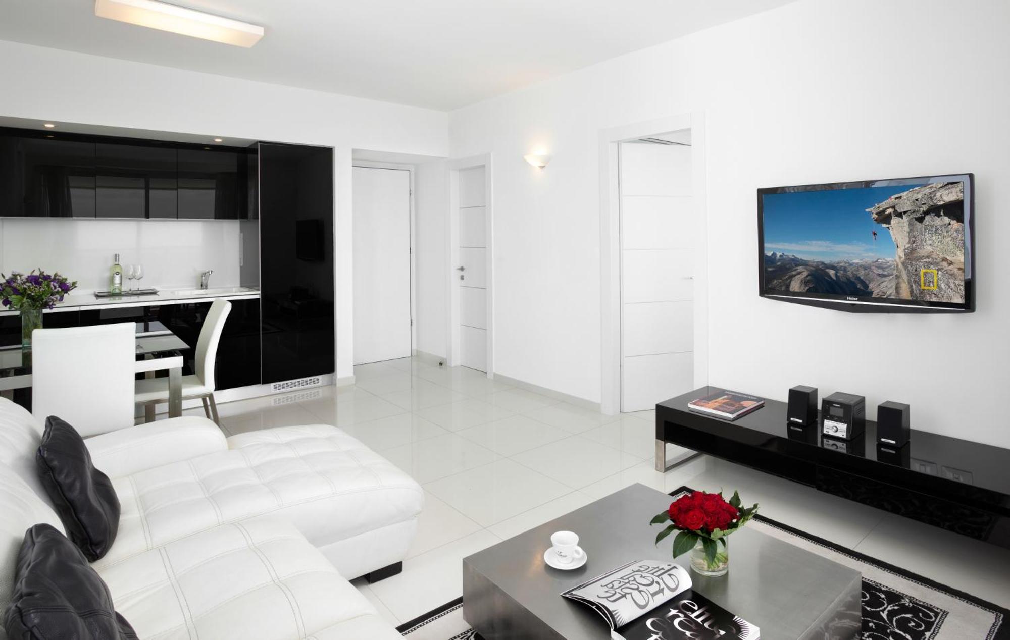 Deluxe Suite Balcony Sea View